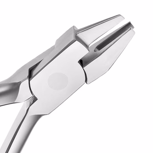 Aderer Zange, lang, mit eckigen Zinken